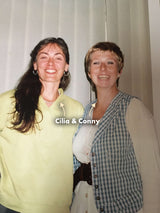 Two women named Cilia and Conny standing side by side with a plain background. 